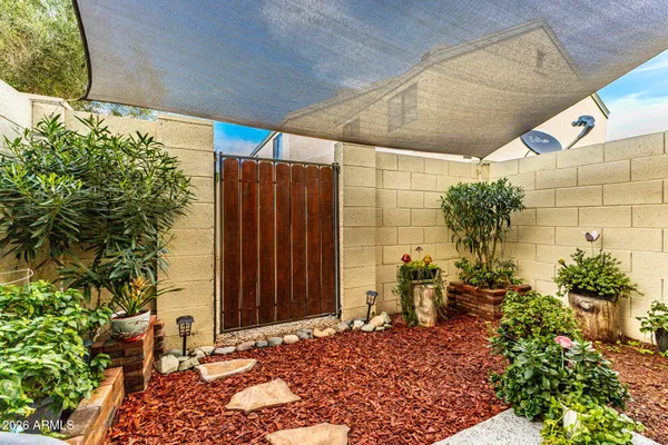 a house view with a outdoor space