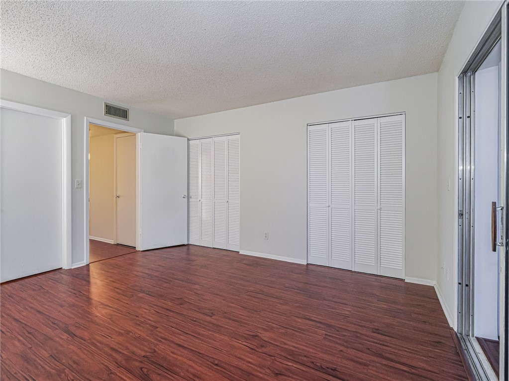 25 Pine Arbor Lane, Unit 104 Vero Beach, FL 32962 - Photo 12 of 34