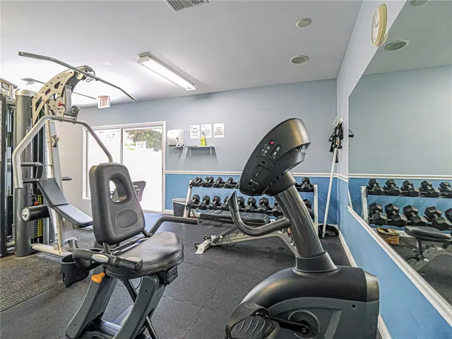 $1,250 | 25 Pine Arbor Lane, Unit 104, Vero Beach, FL 32962