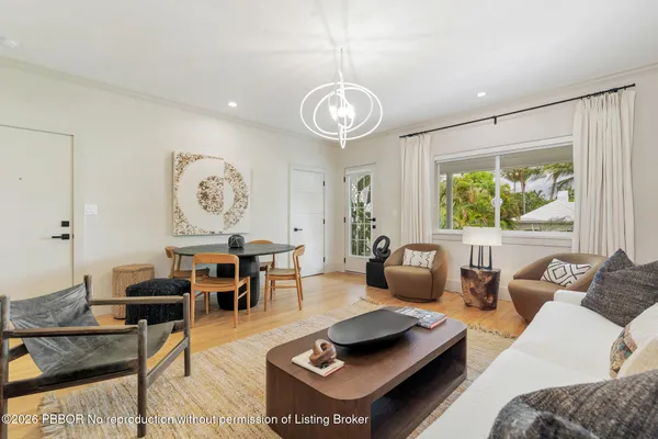 $1,790,000 | 220 Atlantic Avenue, Unit 6, Palm Beach, FL 33480
