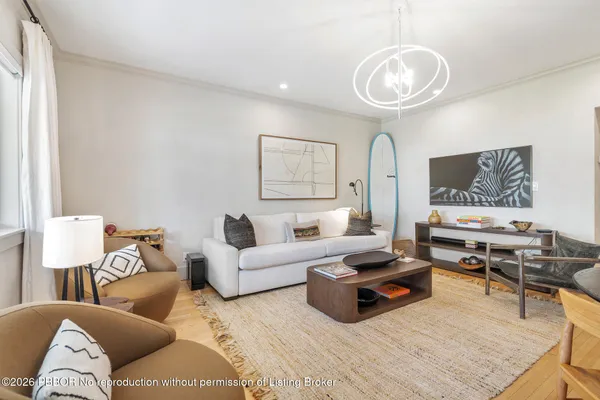 $1,790,000 | 220 Atlantic Avenue, Unit 6, Palm Beach, FL 33480