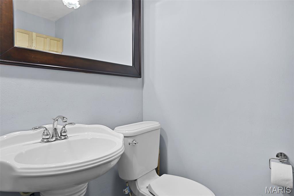 1606 Fairway Drive O'Fallon, IL 62269 - Photo 12 of 35