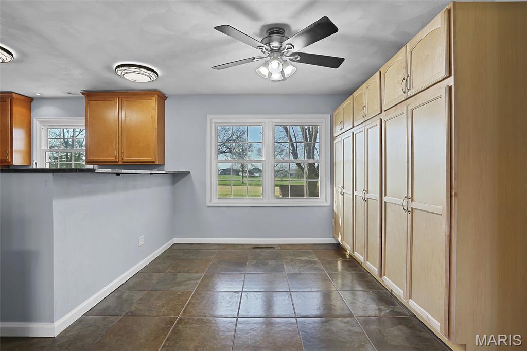 1606 Fairway Drive O'Fallon, IL 62269 - Photo 7 of 35