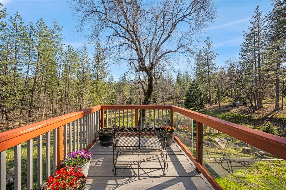 5351 Cosumnes Mine Road Somerset, CA 95684 - Photo 45 of 66 a view of balcony with wooden floor and fence