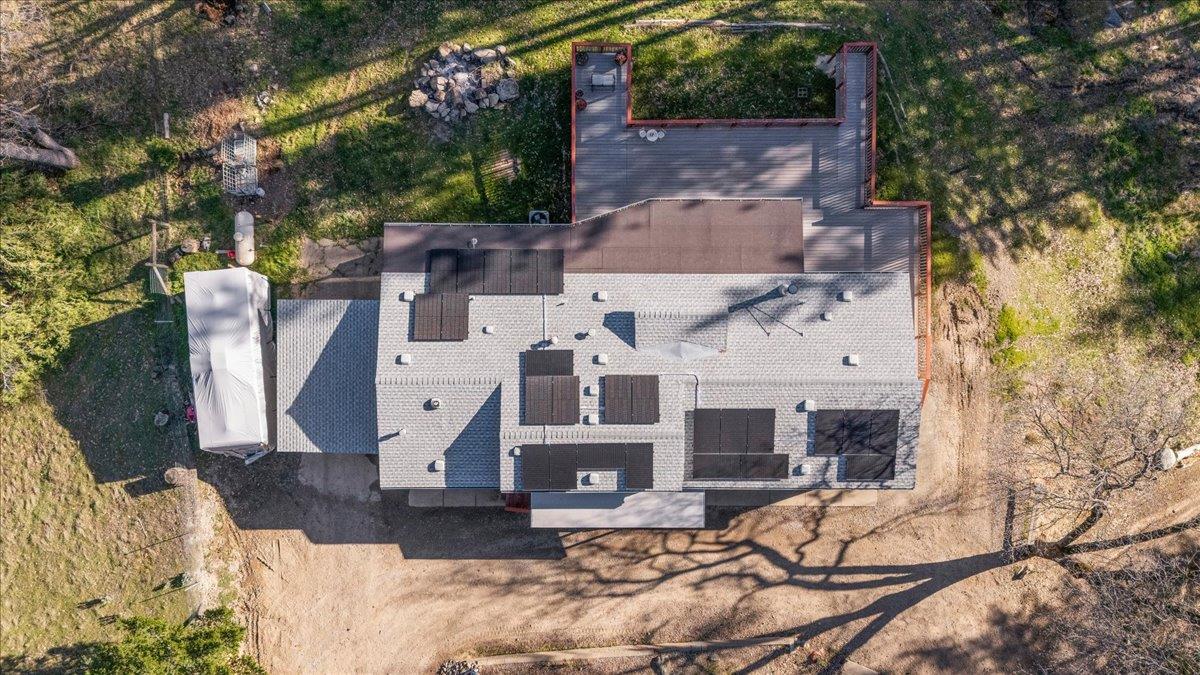 5351 Cosumnes Mine Road Somerset, CA 95684 - Photo 55 of 66 front view of house with a yard