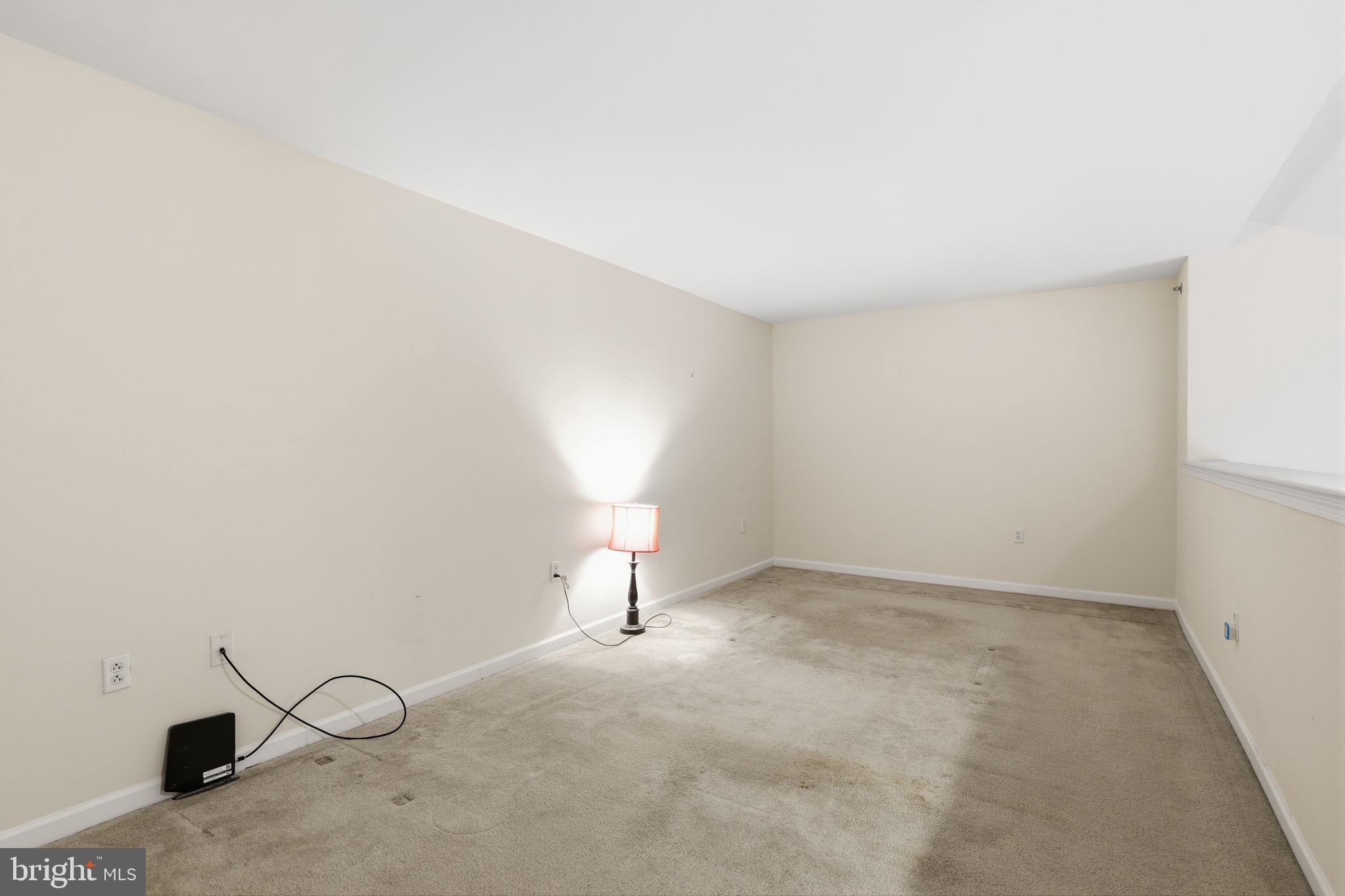 556 Carson Terrace Huntingdon Valley, PA 19006 - Photo 22 of 42