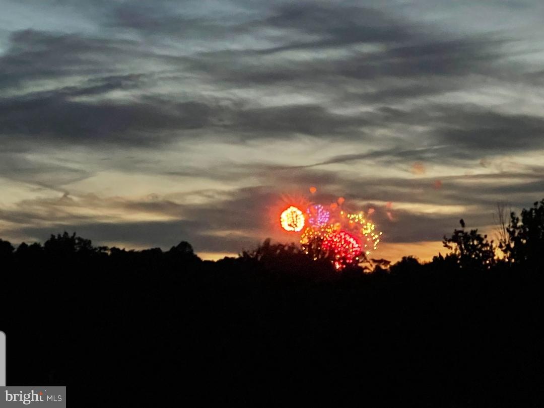 556 Carson Terrace Huntingdon Valley, PA 19006 - Photo 38 of 42 a view of a sunset