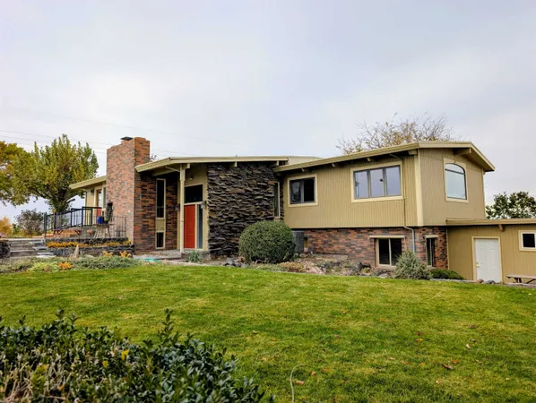 $1,150,000 | 2175 West McManamon Road, Othello, WA 99344