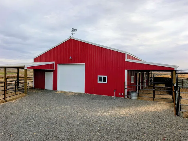 $1,150,000 | 2175 West McManamon Road, Othello, WA 99344