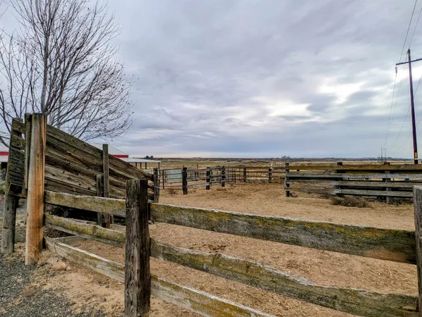 $1,150,000 | 2175 West McManamon Road, Othello, WA 99344