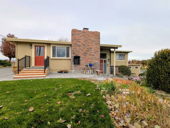 $1,150,000 | 2175 West McManamon Road, Othello, WA 99344