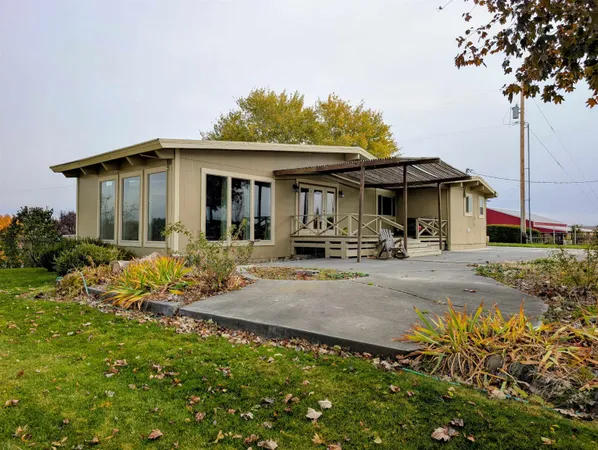 $1,150,000 | 2175 West McManamon Road, Othello, WA 99344