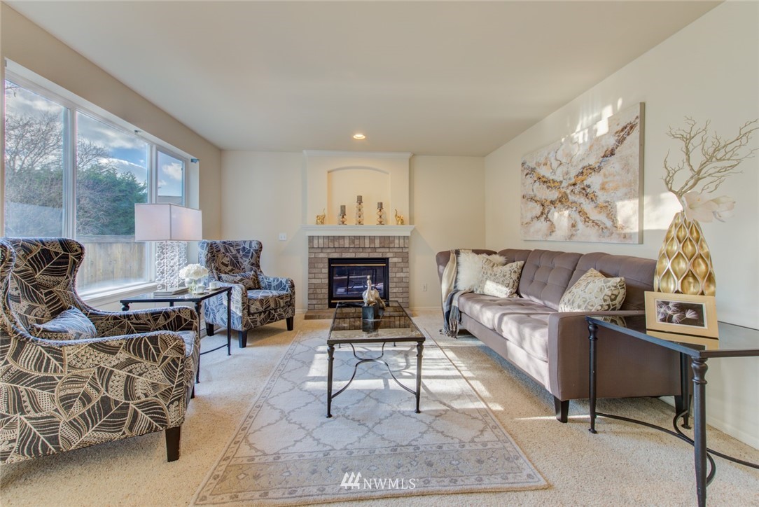 3124 183rd Street Southeast Bothell, WA 98012 - Photo 4 of 25 Gallery Image 4