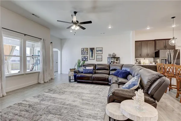 $409,950 | 901 Black Thorn Drive, Carl Junction, MO 64834