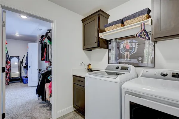 $409,950 | 901 Black Thorn Drive, Carl Junction, MO 64834