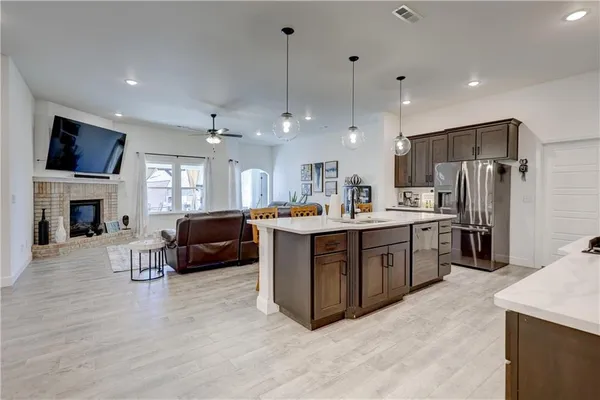 $409,950 | 901 Black Thorn Drive, Carl Junction, MO 64834