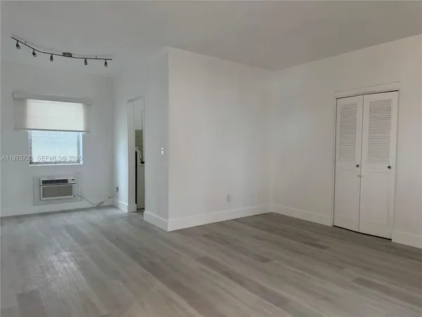 $1,690 | 8420 Byron Avenue, Unit 5, Miami Beach, FL 33141