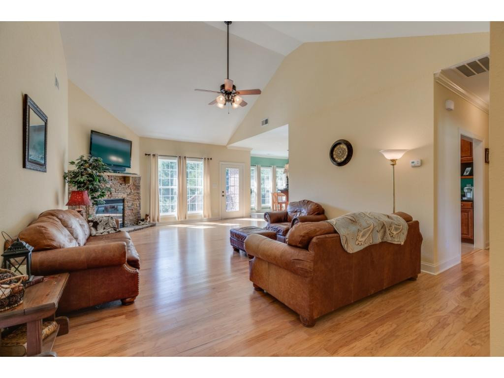 107 Old Farm Road Erwin, TN 37650 - Photo 10 of 36 Photo 10
