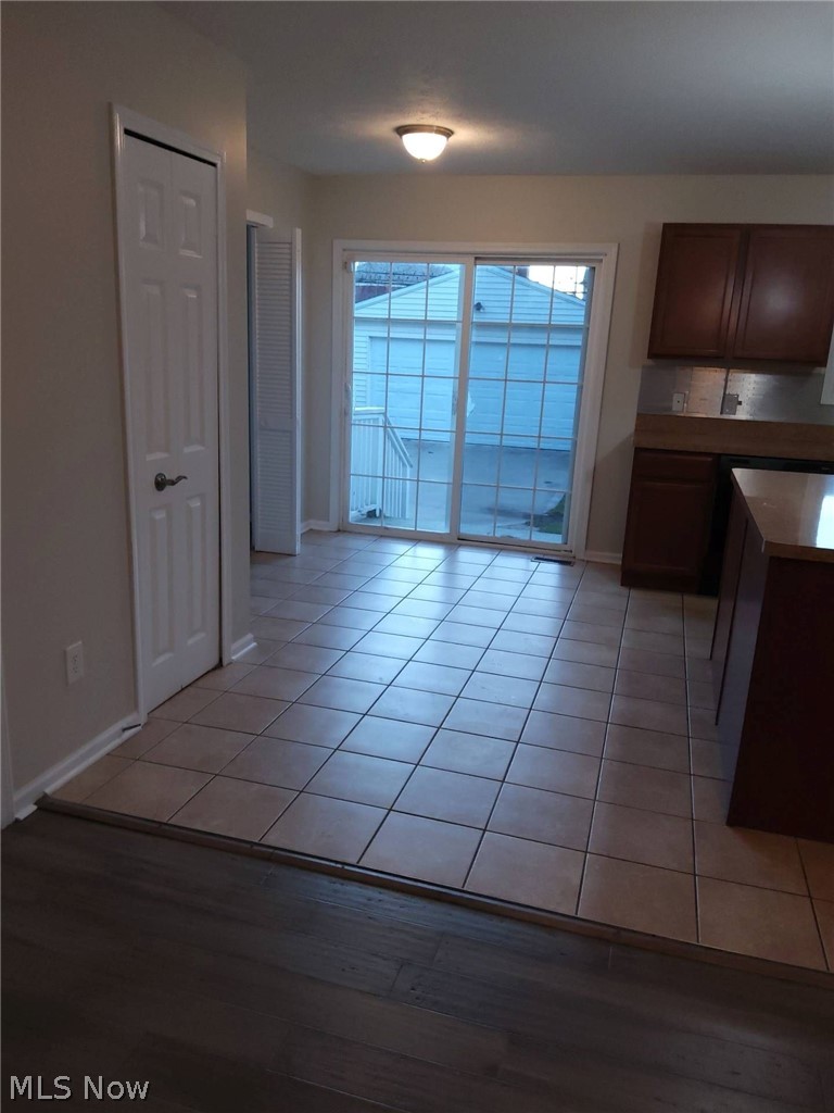 3680 Strathavon Road Cleveland, OH 44120 - Photo 19 of 21