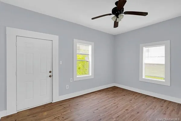 $119,000 | 408 South Knapp Avenue, Unit A & B, Iowa, LA 70647