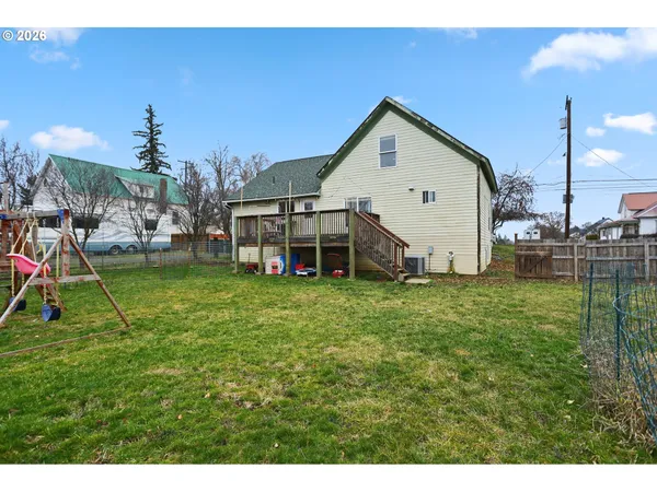 $264,900 | 308 South King Avenue, Goldendale, WA 98620