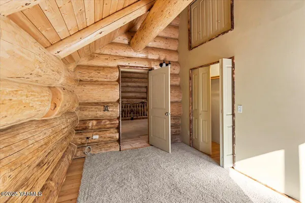 a view of entryway