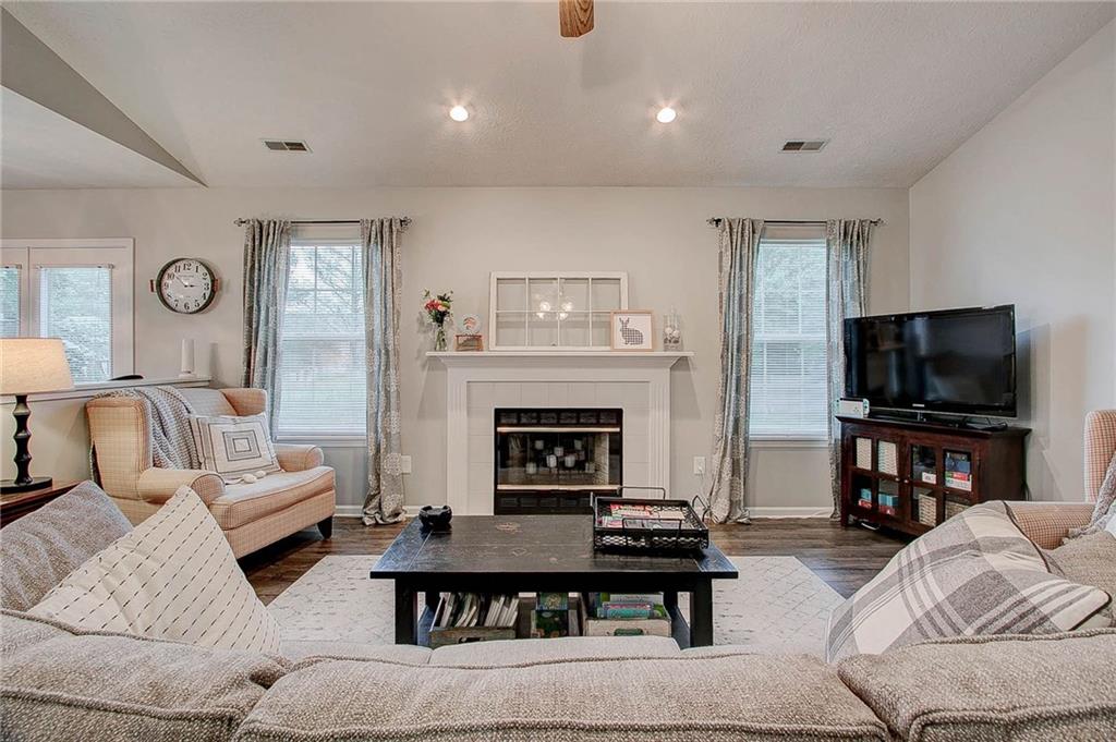 12642 Slippery Rock Road Indianapolis, IN 46236 - Photo 9 of 35 Gallery Image 9
