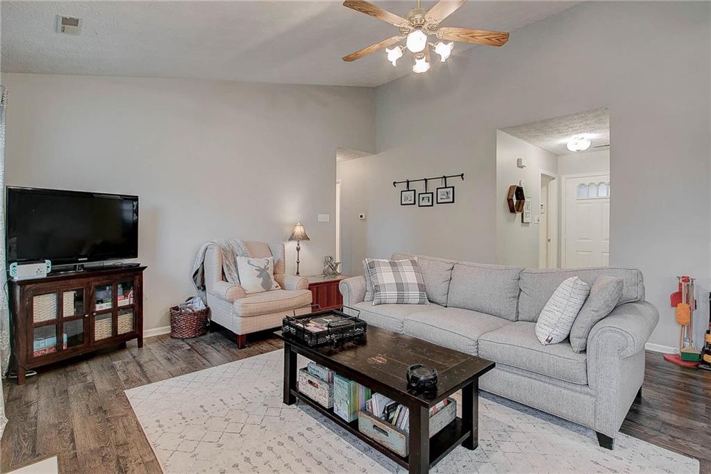12642 Slippery Rock Road Indianapolis, IN 46236 - Photo 10 of 35 Gallery Image 10
