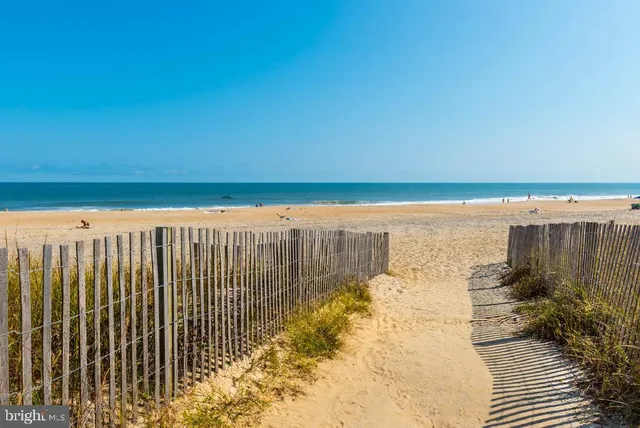 $585,000 | 10300 Coastal Highway, Unit 1610, Ocean City, MD 21842
