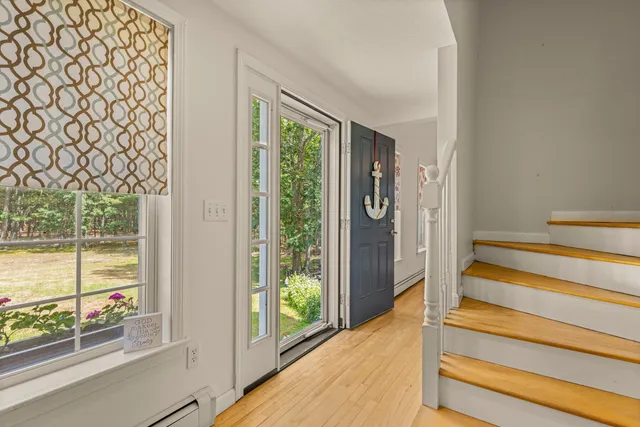 $785,000 | 239 Clay Hill Road, York, ME 03902