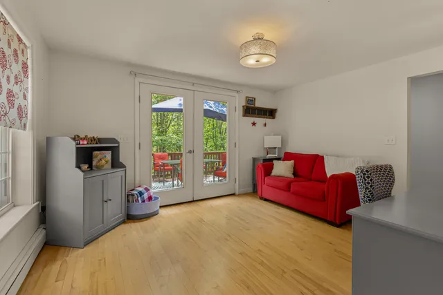 $785,000 | 239 Clay Hill Road, York, ME 03902