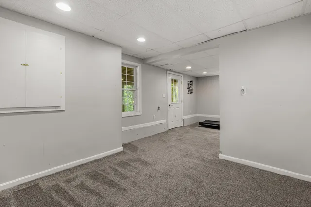 $785,000 | 239 Clay Hill Road, York, ME 03902