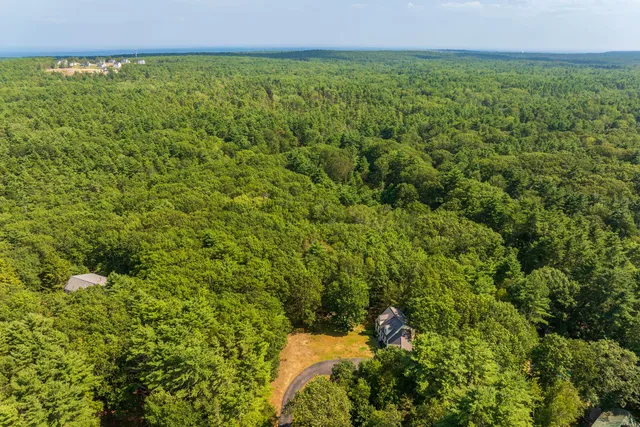 $785,000 | 239 Clay Hill Road, York, ME 03902