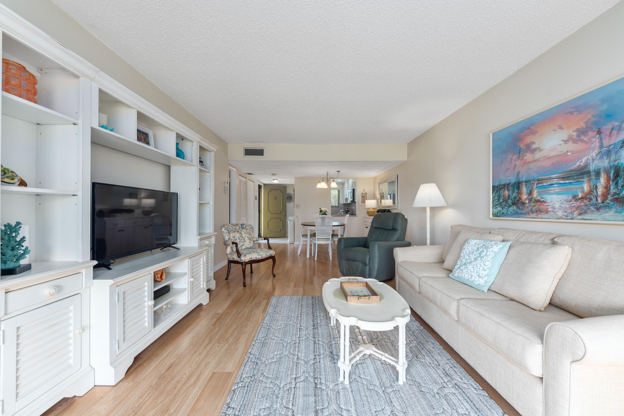 5333 Southeast Miles Grant Road, Unit 203 Stuart, FL 34997 - Photo 7 of 29 EREP-19