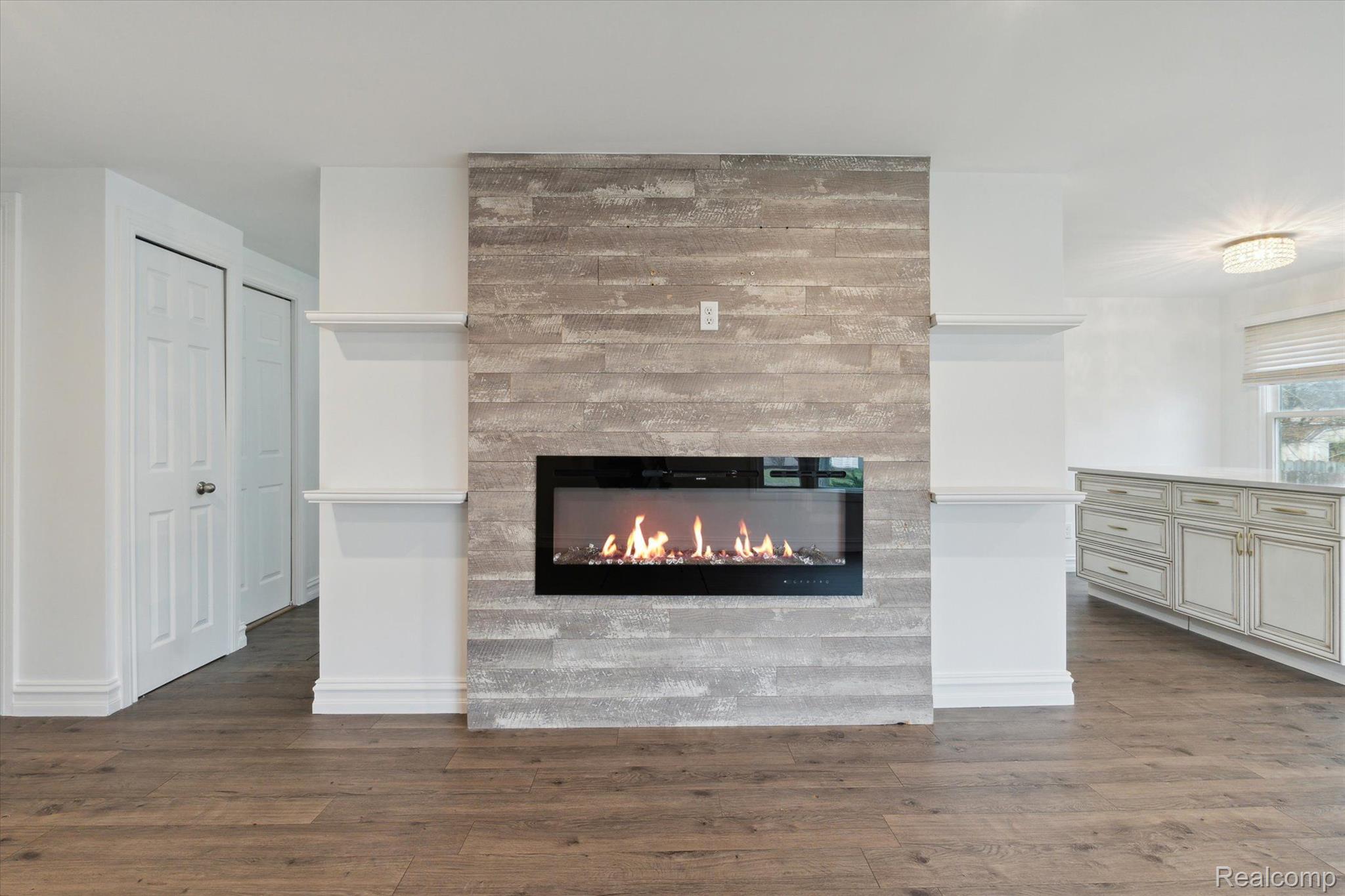 47485 Frederick Road Utica, MI 48317 - Photo 8 of 32 Gallery Image 8