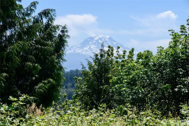 $499,950 | 10602 177th Ave Court East, Bonney Lake, WA 98391