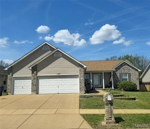 $419,900 | 1169 Hickory Ridge Trail, Arnold, MO 63010