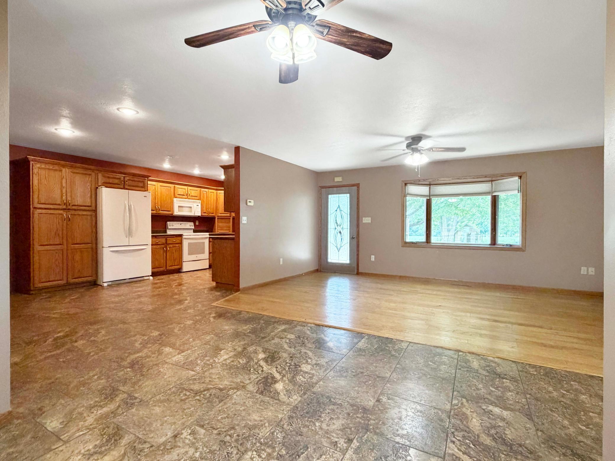 431 Spring Street Tracy, MN 56175 - Photo 14 of 39