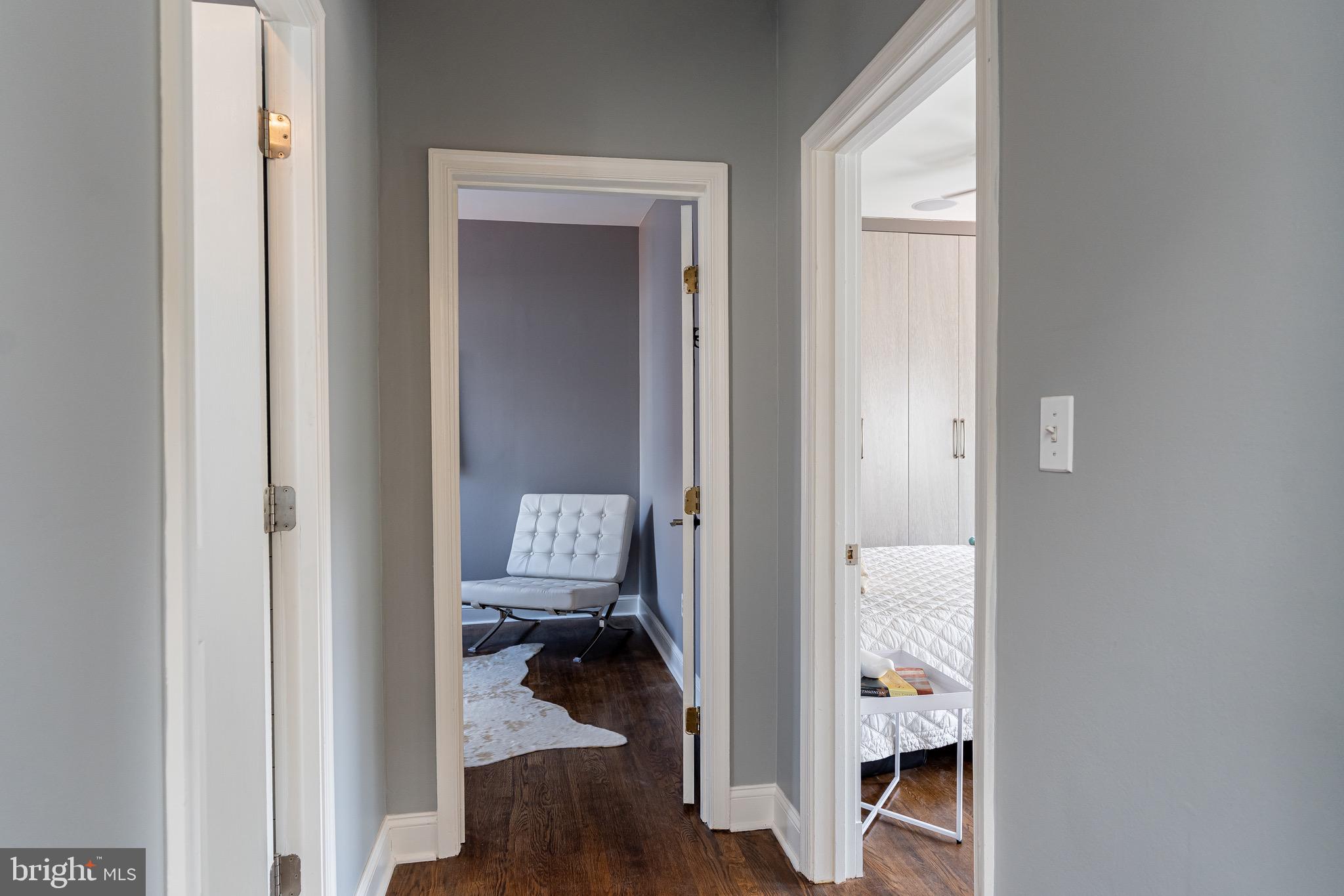 906 12th Street Southeast Washington, DC 20003 - Photo 20 of 33