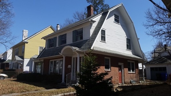 37 Burton Street Springfield, MA 01108 - Photo 2 of 29 Gallery Image 2