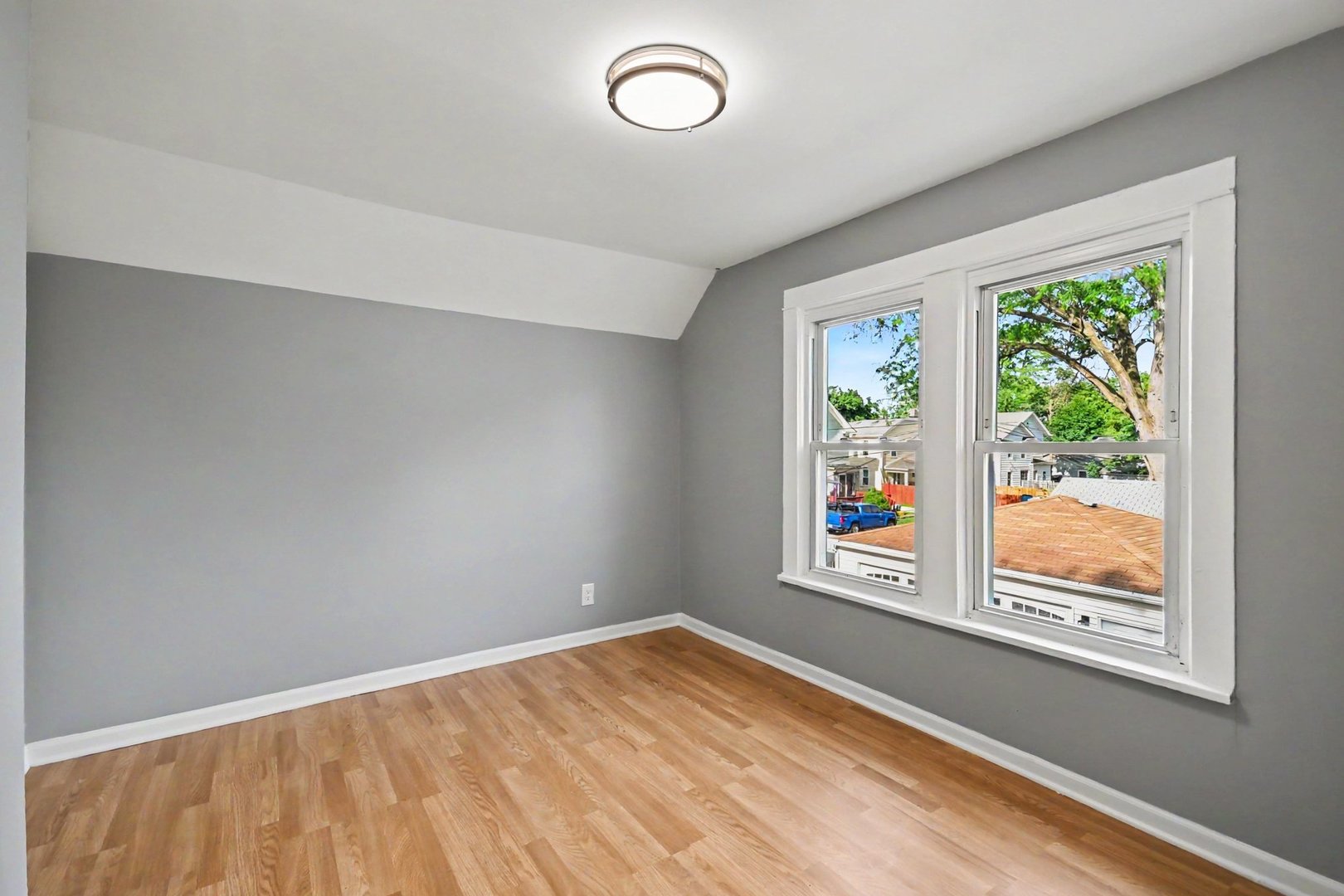 312 North Locust Street Aurora, IL 60506 - Photo 16 of 25