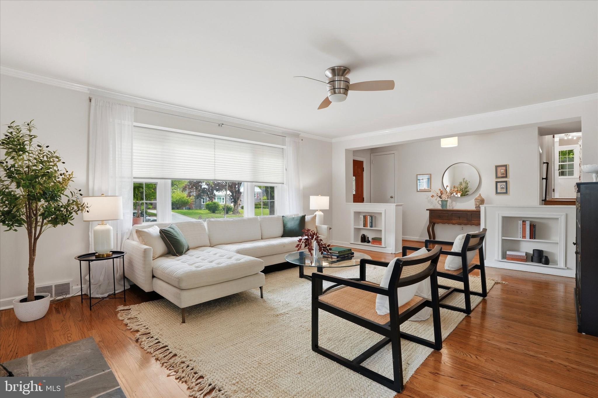 617 Paddock Road Havertown, PA 19083 - Photo 4 of 45