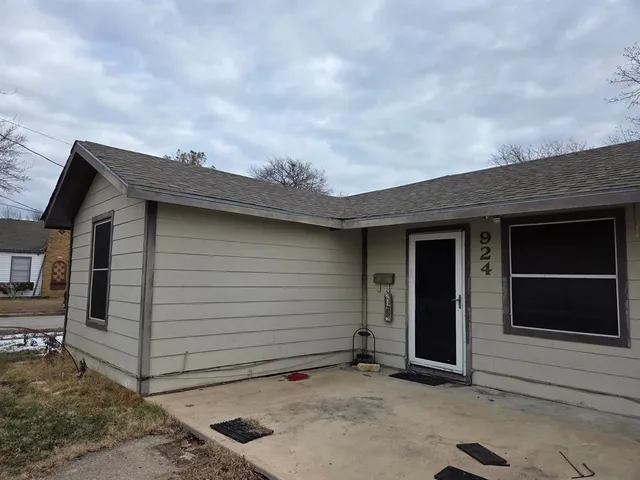 $115,000 | 924 North Clements Street, Gainesville, TX 76240