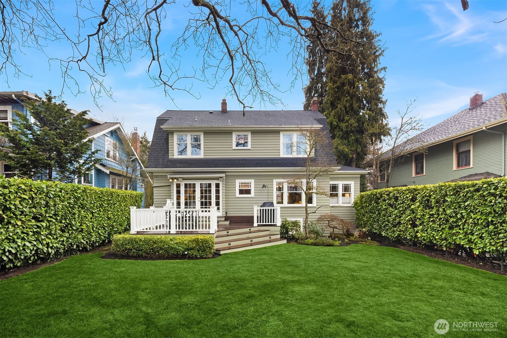 3609 Burke Avenue North Seattle, WA 98103 - Photo 34 of 40
