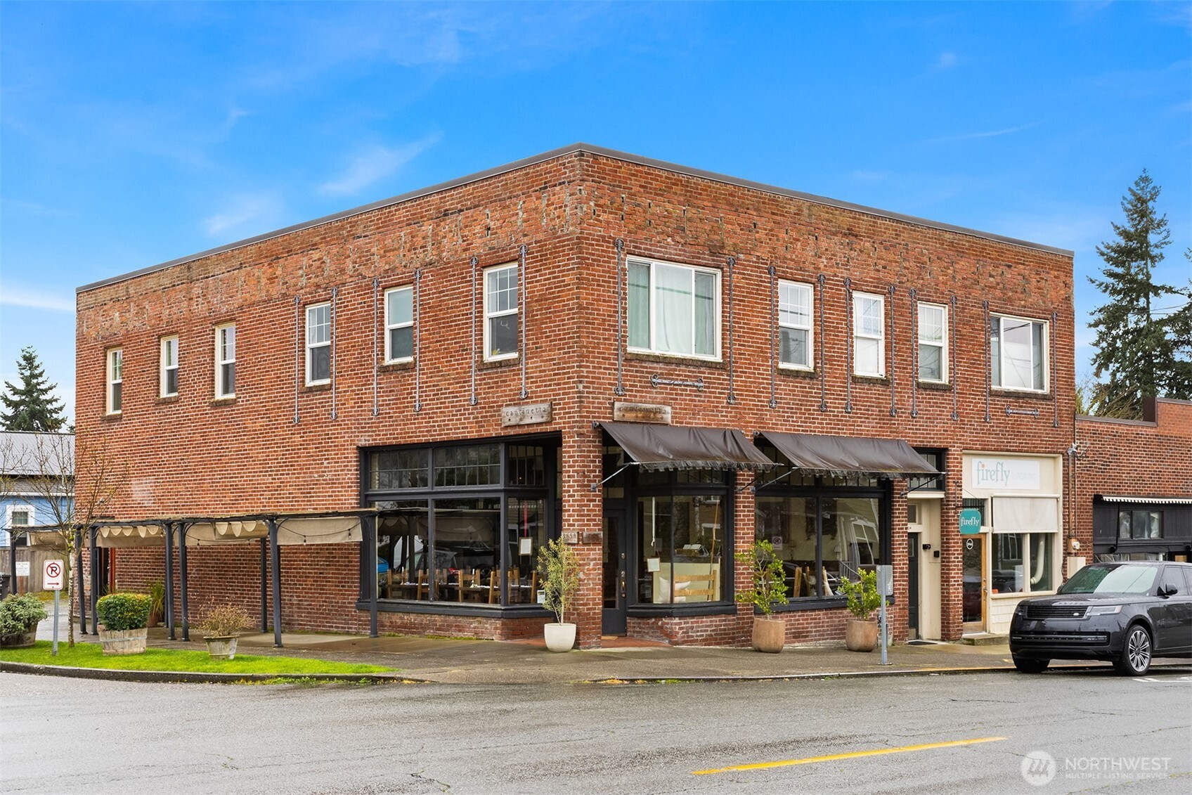 3609 Burke Avenue North Seattle, WA 98103 - Photo 37 of 40