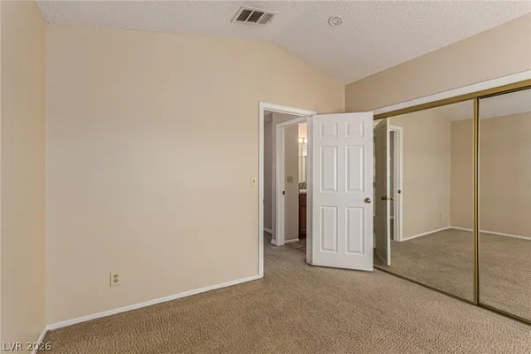 $2,600 | 3308 Royal Glen Court, Las Vegas, NV 89117