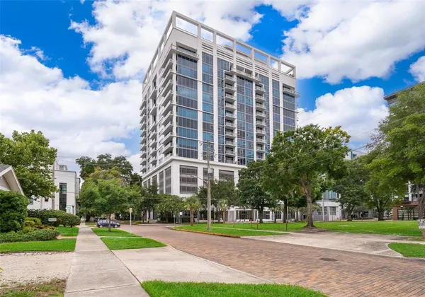 $2,500 | 260 South Osceola Avenue, Unit 710, Orlando, FL 32801