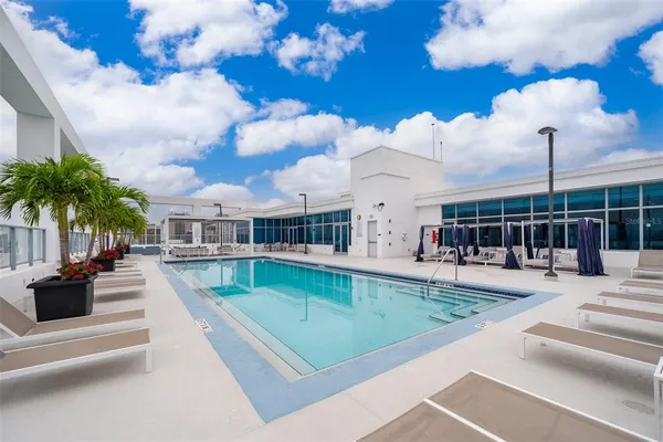 $2,500 | 260 South Osceola Avenue, Unit 710, Orlando, FL 32801