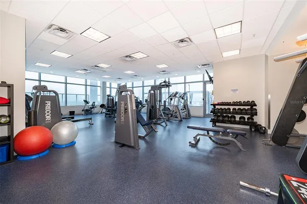 $2,500 | 260 South Osceola Avenue, Unit 710, Orlando, FL 32801