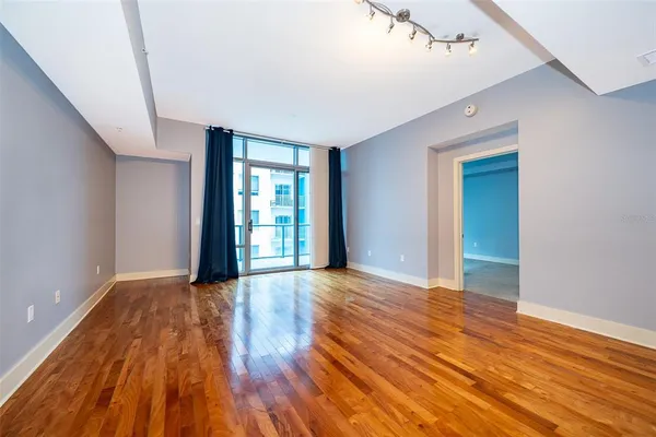 $2,500 | 260 South Osceola Avenue, Unit 710, Orlando, FL 32801